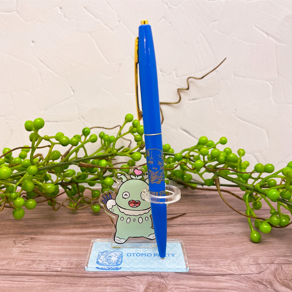 モンスターストライク BiCクリックゴールド ボールペン0.5mm 水属性 北の大地を護りし巫女 ピリカ